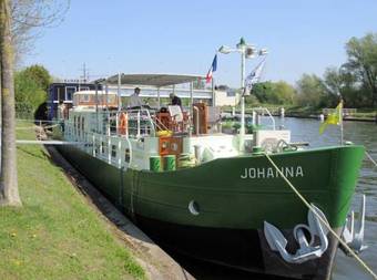 B&B Barge Johanna