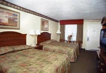 Hotel Baymont By Wyndham Lake City