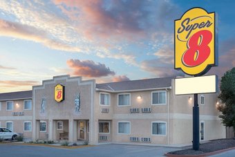 Hotel Super 8 By Wyndham Bloomfield