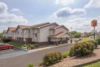 Motel Super 8 By Wyndham Christiansburg/blacksburg Area