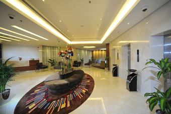 Hotel Ramada By Wyndham Abu Dhabi Corniche