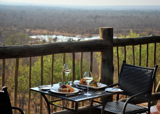 Hotel Victoria Falls Safari Suites