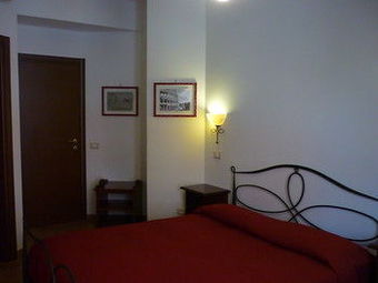 Bed & Breakfast Vecchia Roma Resort